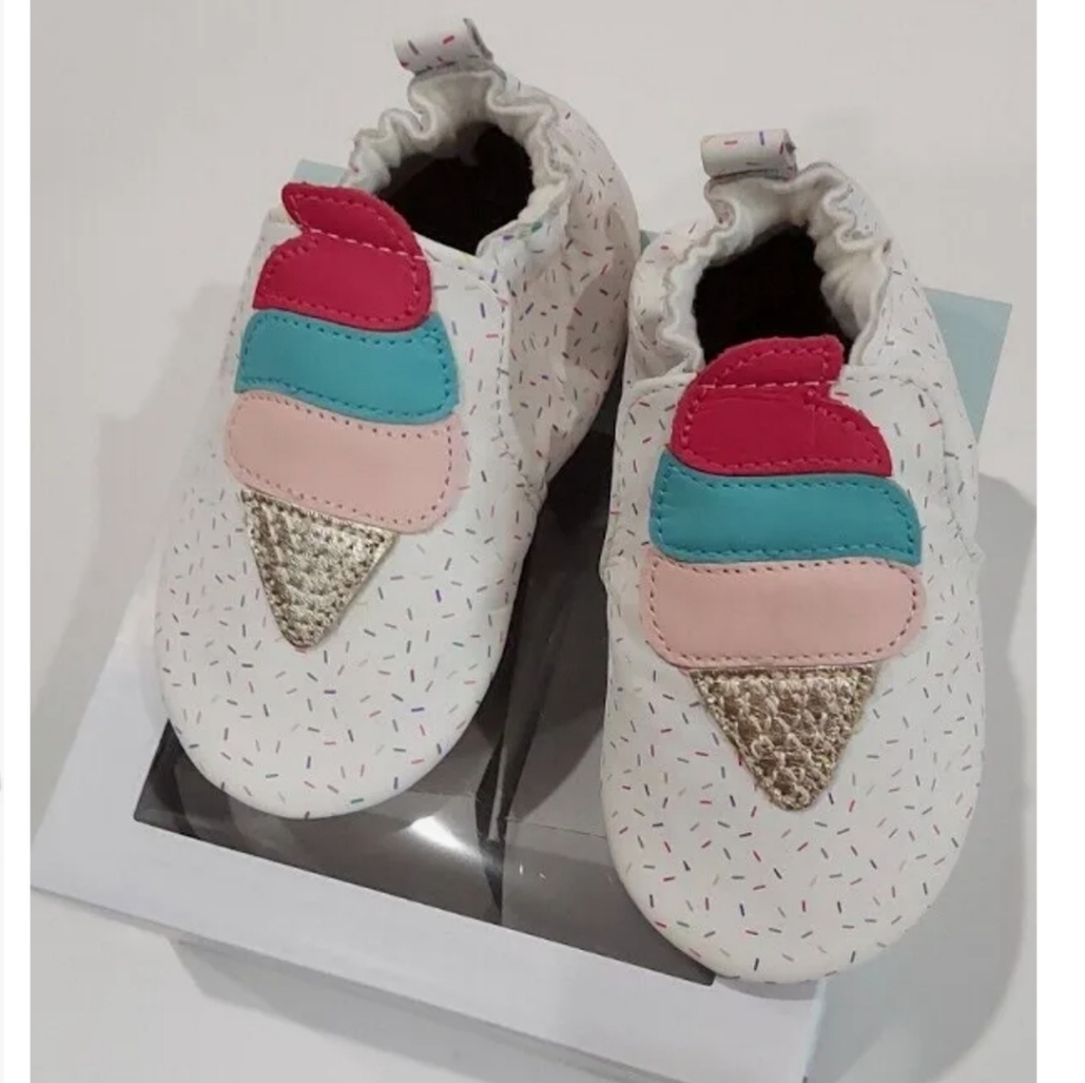 BNIB Robeez Slippers 12-18 mo